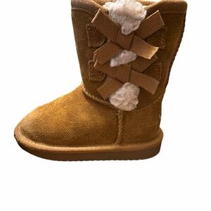 Koolaburra by UGG Chestnut Bow Boots | Girls Size 7 | Cozy Fall Winter